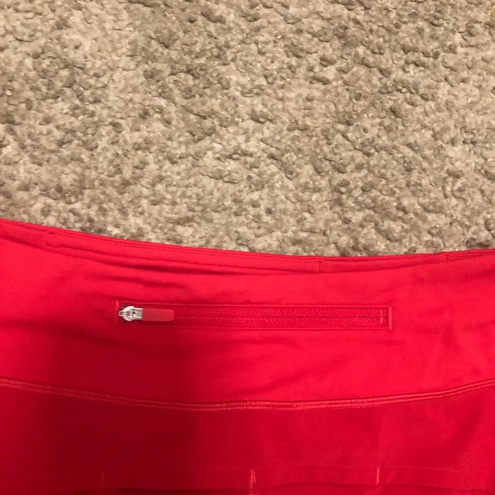 lululemon athletica Women's Red Running Shorts Size 10 NWOT beautiful